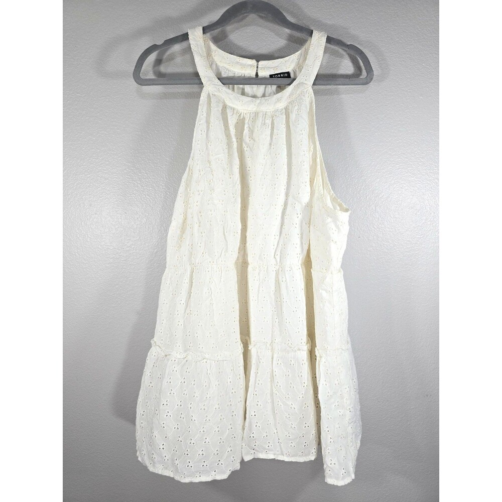 Torrid Womens White Eyelet Tiered Halter Top Size 3 3X Cottagecore coastal BL